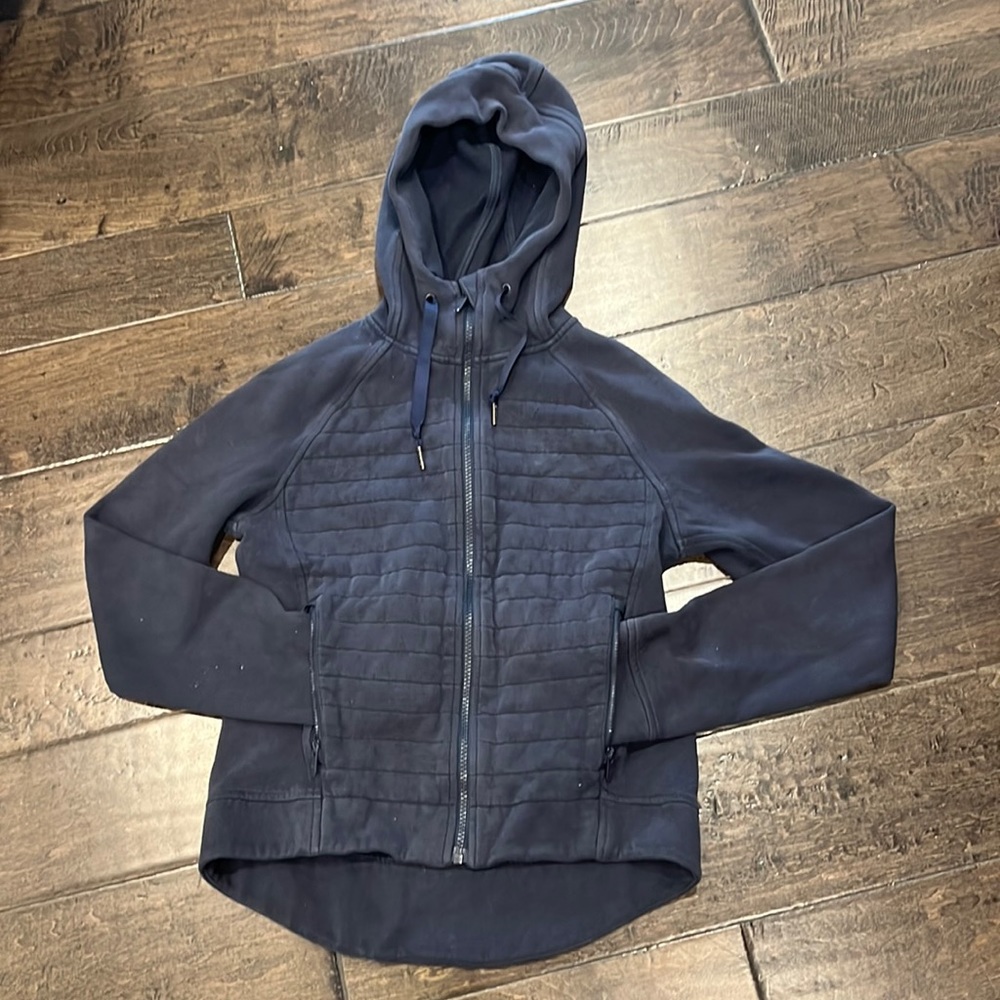 lululemon jacket